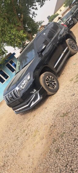 Toyota Land Cruiser Prado full