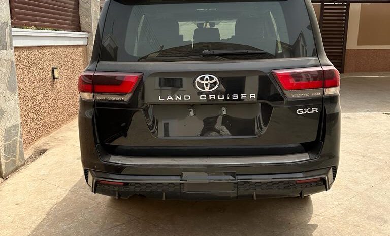 Toyota Land Cruiser full